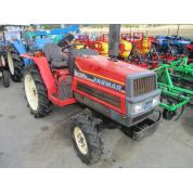 Malotraktor Yanmar F 18 D horší plechy, jinak ok