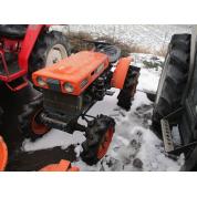 Malotraktor Kubota B6000 4WD 1
