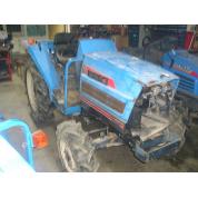 Malotraktor Iseki TA 263 s maskou