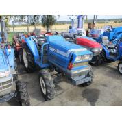 Malotraktor Iseki TA 235 horší plechy, jinak ok