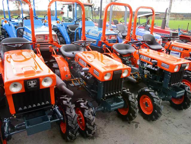 Malotraktor Kubota B5000 plně repasovaný s rámem č.3