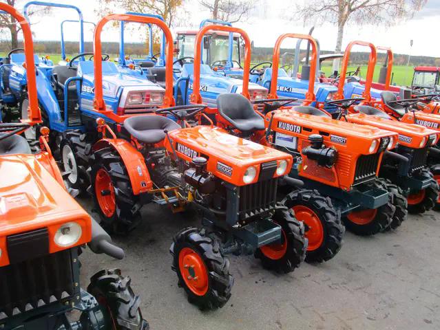 Malotraktor Kubota B5000 plně repasovaný s rámem č.2