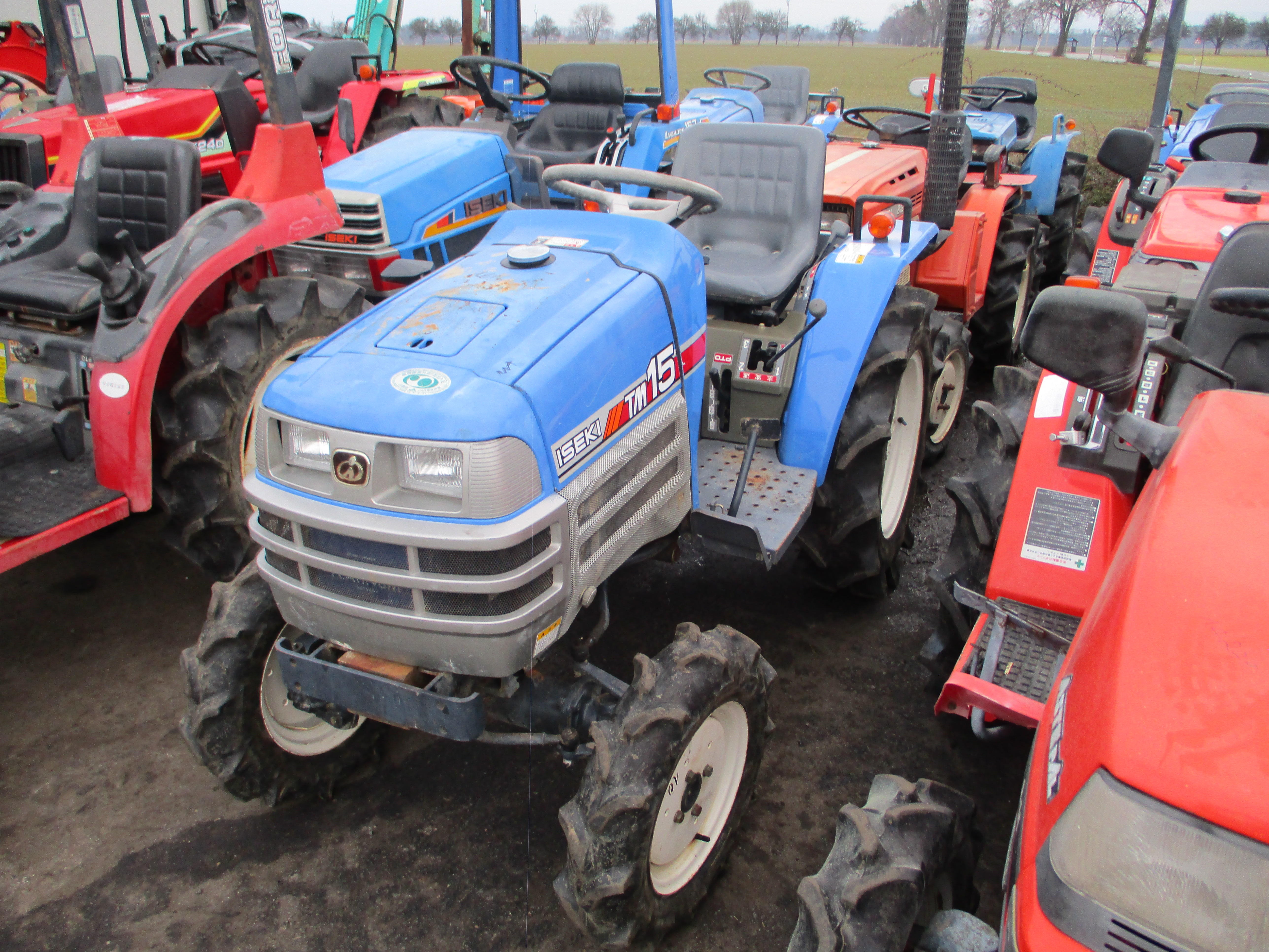 Malotraktor Iseki TM 15 plně funkční 2
