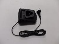 VERDEMAX Nabíječka 12V-1,5A (5994-5998-5999)